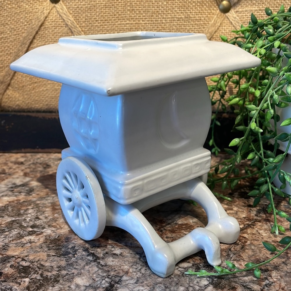 Vintage planter - Picture 3 of 11